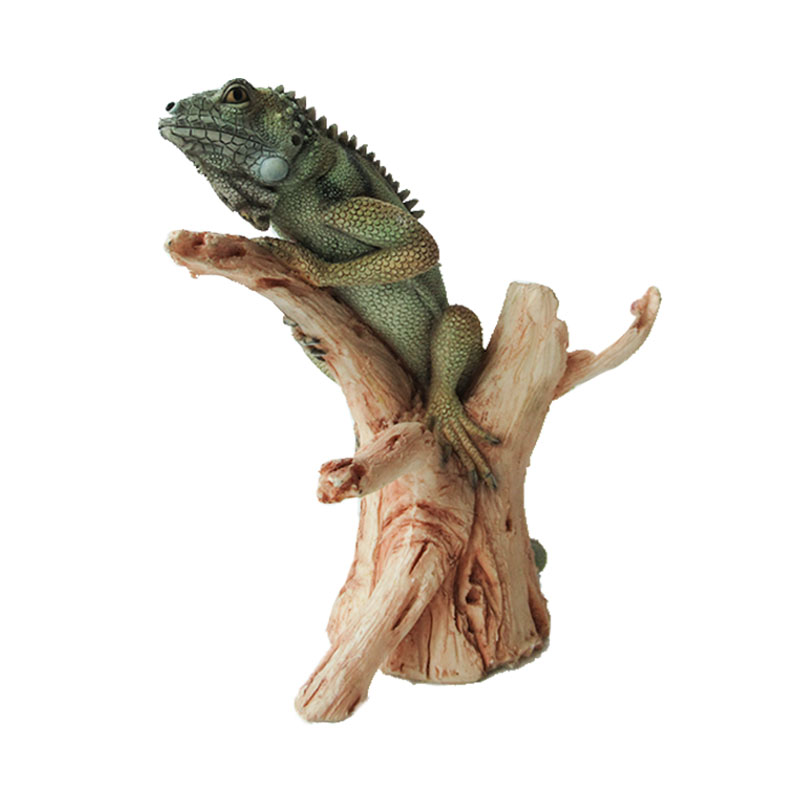 China wholesale custom classic chameleon statue garden ornaments decoration