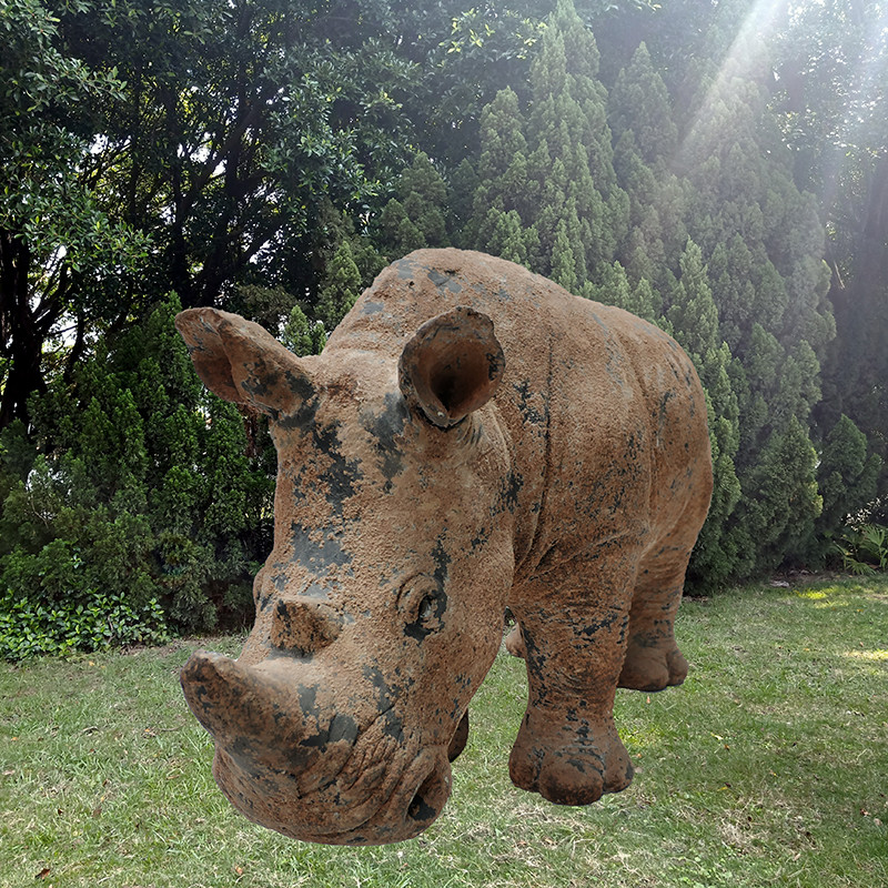 Cerative design rhino animal sculpture fiberglass rhino garden statue for sale
