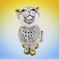 Wholesale new products standing golden paws cat figurine for home decorations