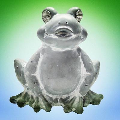 Custom handmade garden animal decoration mgo sitting frog statue with solar spotlights for sale